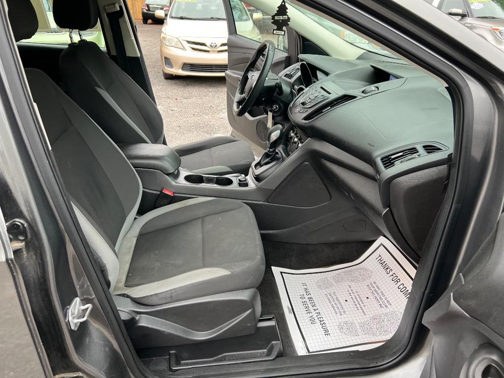 2014 Ford Escape S - Photo 11
