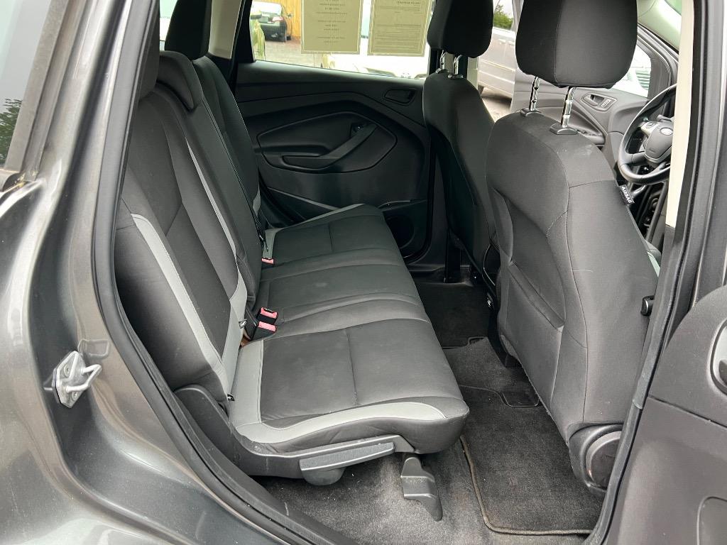 2014 Ford Escape S - Photo 13