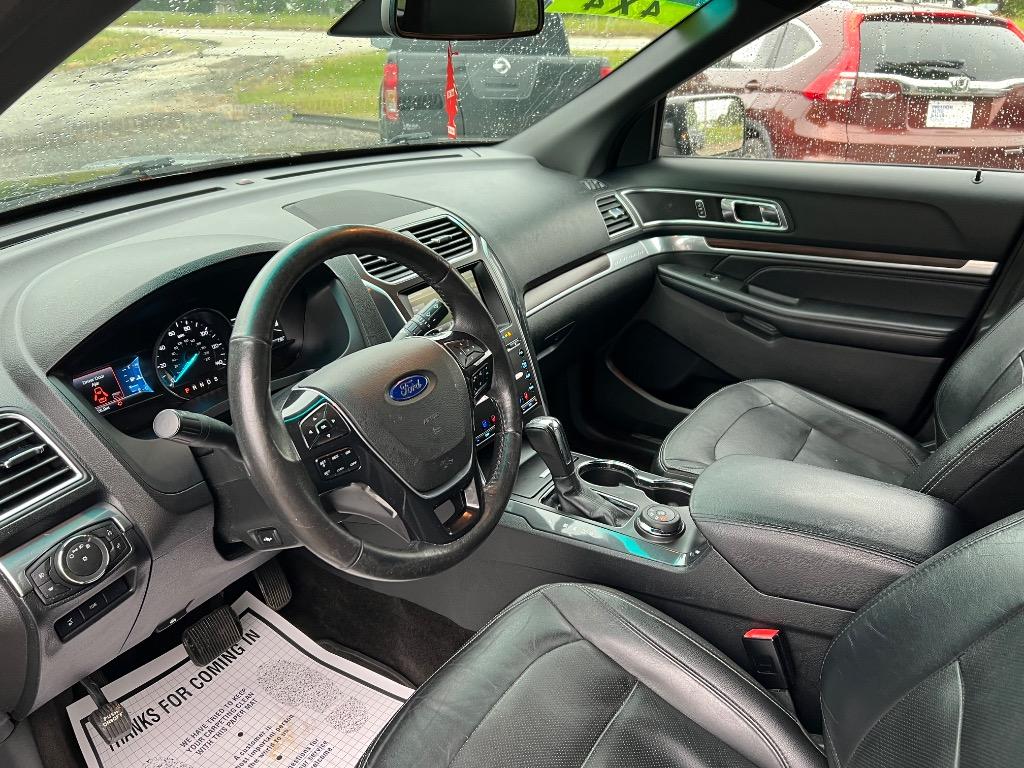 2016 Ford Explorer Limited - Photo 8