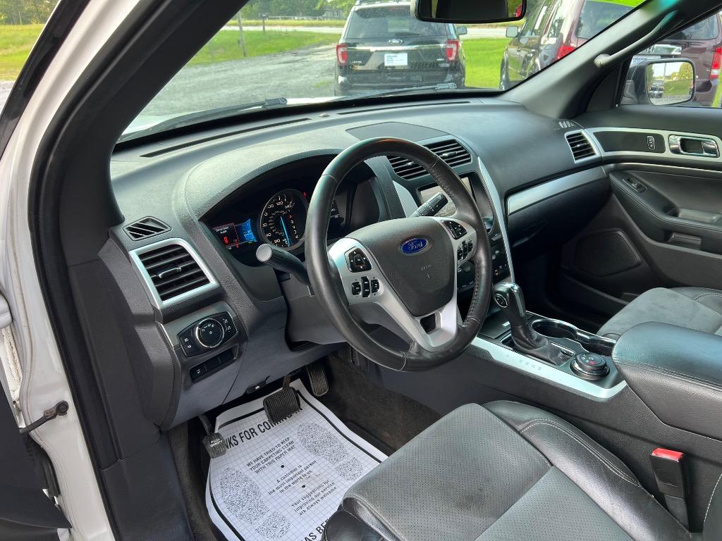 2015 Ford Explorer XLT - Photo 8
