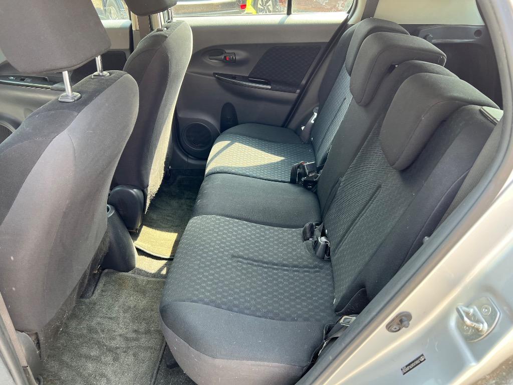 2009 Scion xD Base - Photo 9