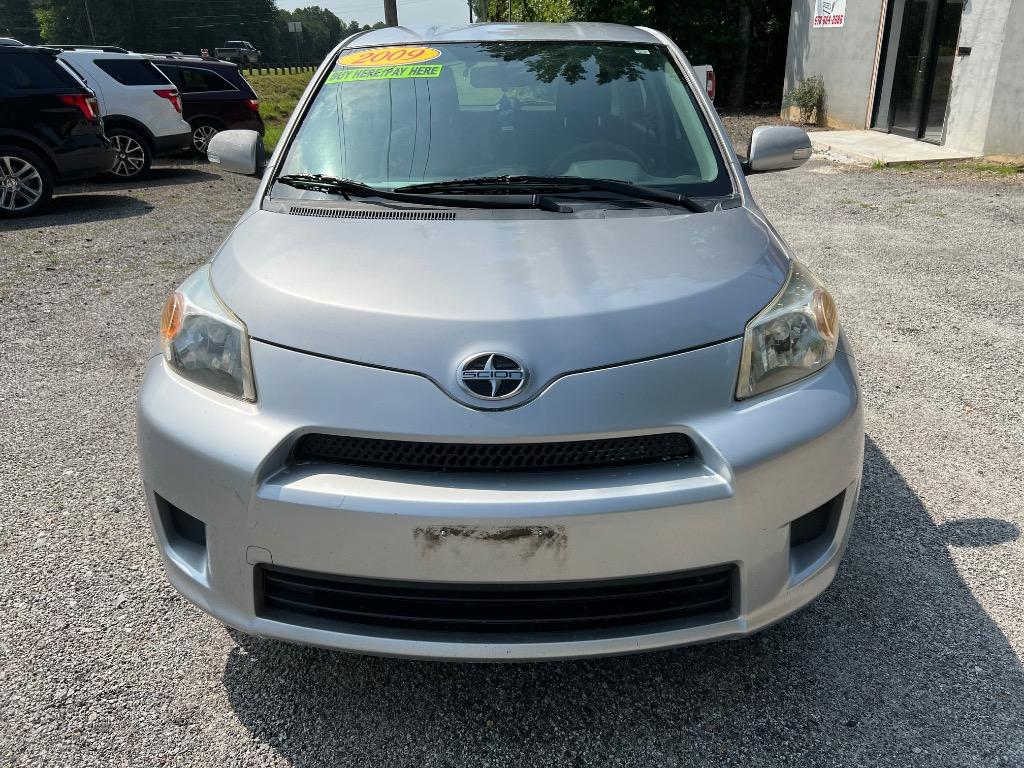 2009 Scion xD Base - Photo 6